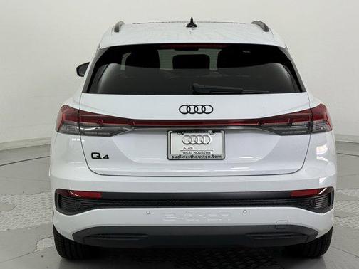 2025 Audi Q4 e-tron Premium 45 RWD