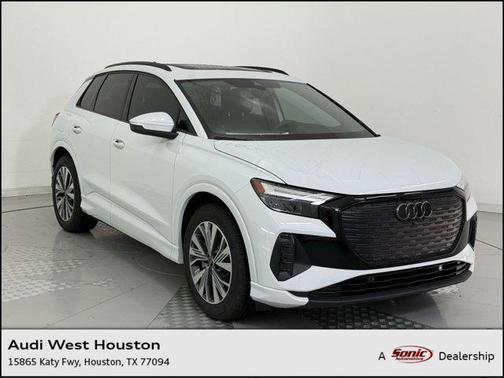 2025 Audi Q4 e-tron Premium 45 RWD