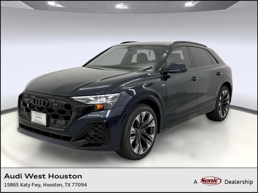 2025 Audi Q8 55 Premium Plus