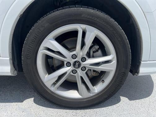 2022 Audi Q3 45 S line Premium Plus