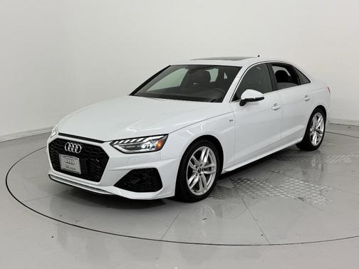 2023 Audi A4 45 S line Premium