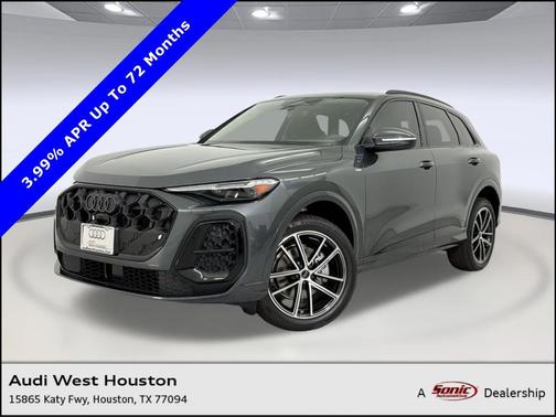 Daytona Gray Metallic 2026 Audi Q5 Premium Plus TFSI quattro S tronic