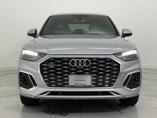 2023 Audi Q5 45 S line Premium