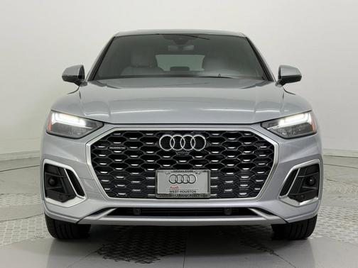 2023 Audi Q5 45 S line Premium