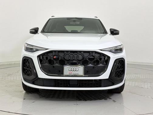 Glacier White Metallic 2026 Audi SQ5 3.0T Prestige