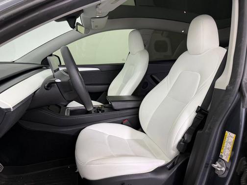 2023 Tesla Model Y Performance Dual Motor All-Wheel Drive