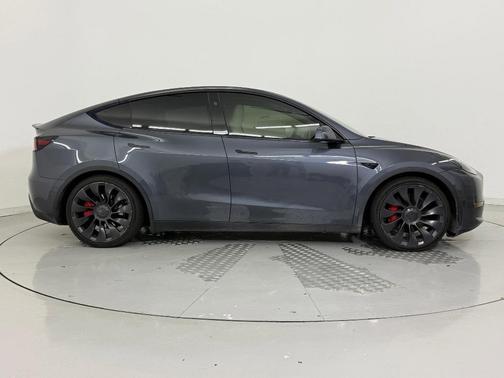 2023 Tesla Model Y Performance Dual Motor All-Wheel Drive
