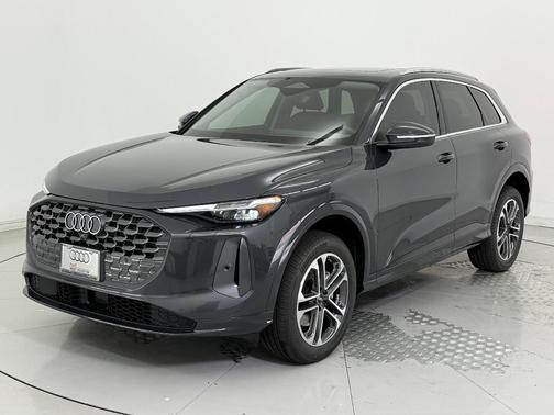 2025 Audi Q5 Premium Plus