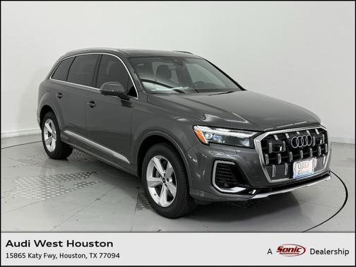 2025 Audi Q7 55 Premium