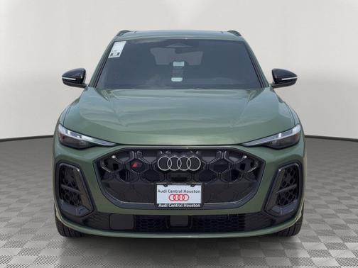 District Green Metallic 2026 Audi SQ5 3.0T Premium Plus
