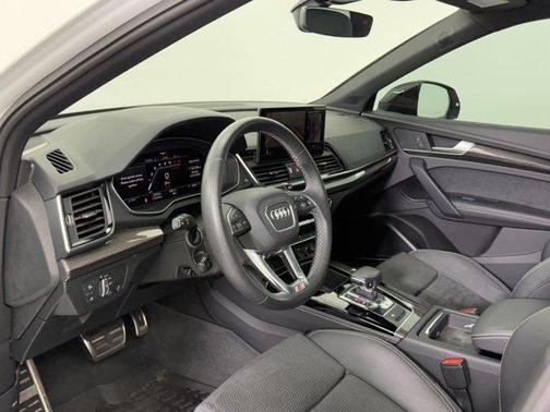 2022 Audi SQ5 3.0T Premium Plus