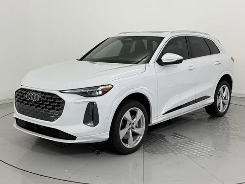 2025 Audi Q5 Premium Plus