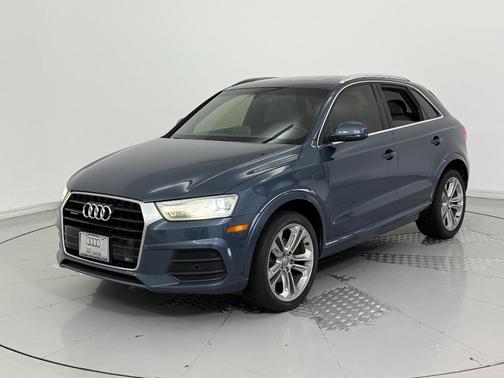 2017 Audi Q3 2.0T Premium Plus