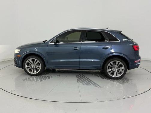 2017 Audi Q3 2.0T Premium Plus