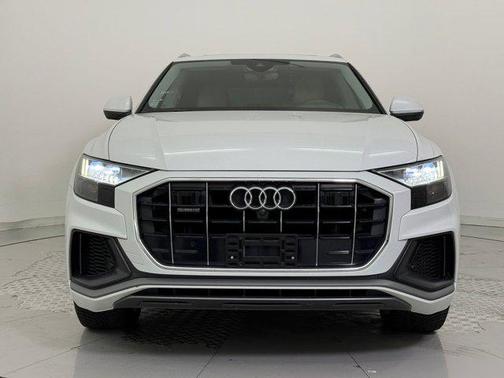 2021 Audi Q8 55 Prestige