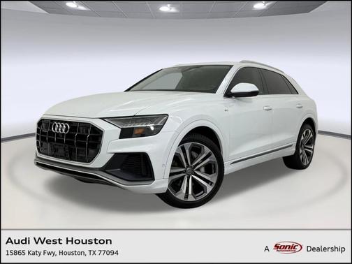2021 Audi Q8 55 Prestige