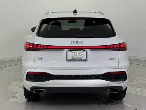 2025 Audi Q5 Premium
