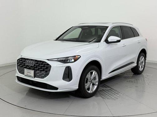 2025 Audi Q5 Premium