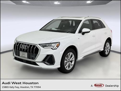 2025 Audi Q3 Premium 45 TFSI S line quattro Tiptronic
