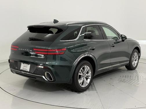 2022 Genesis GV70 2.5T AWD
