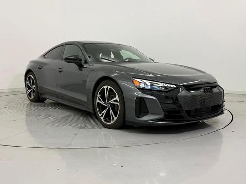 2023 Audi e-tron GT Premium Plus quattro