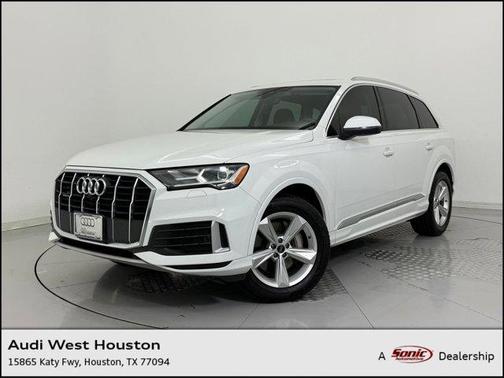 2023 Audi Q7 45 Premium