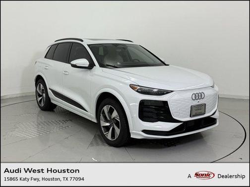 2025 Audi Q6 e-tron Premium Plus quattro
