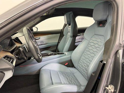 2022 Audi RS e-tron GT quattro