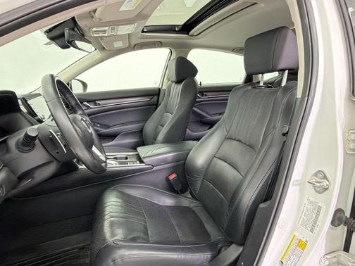 2018 Honda Accord Touring 2.0T