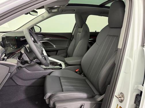 2025 Audi Q5 Premium Plus TFSI quattro S tronic