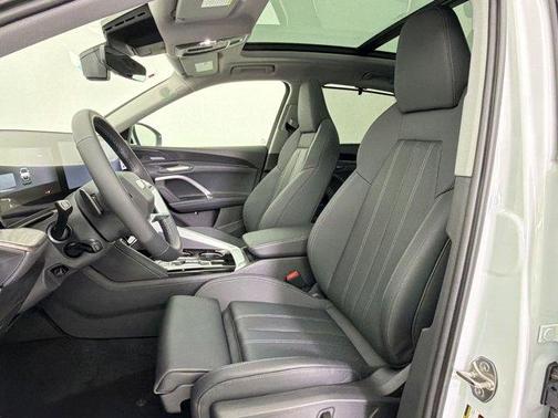 Glacier White Metallic 2026 Audi Q5 Premium Plus TFSI quattro S tronic