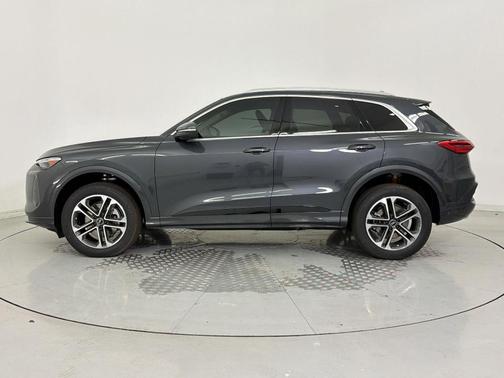 2026 Audi Q5 Premium Plus TFSI quattro S tronic