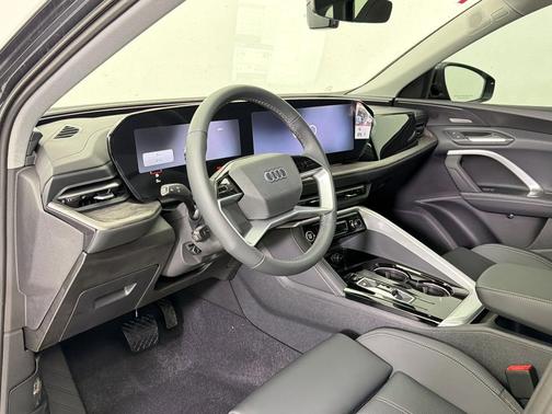 2026 Audi Q5 Premium Plus TFSI quattro S tronic