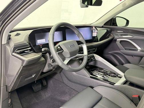 2026 Audi Q5 Premium Plus TFSI quattro S tronic