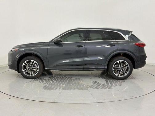 2026 Audi Q5 Premium Plus TFSI quattro S tronic