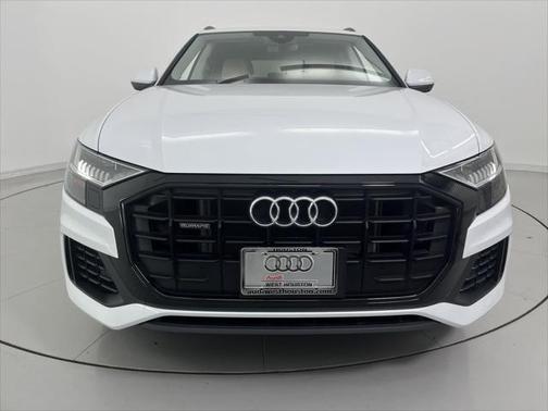 White 2023 Audi Q8 55 Premium