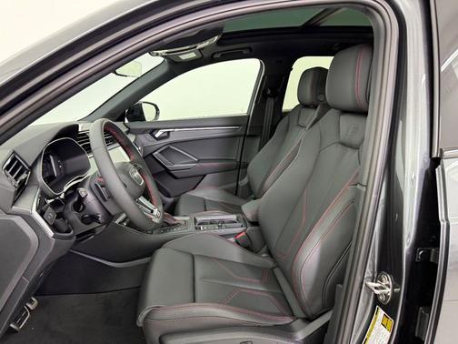 2025 Audi Q3 45 S line Premium Plus