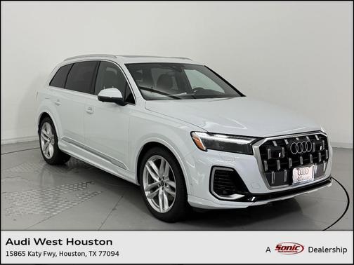 2025 Audi Q7 55 Premium Plus