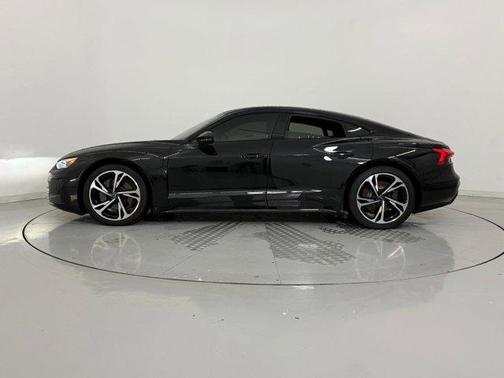 2023 Audi e-tron GT Premium Plus quattro