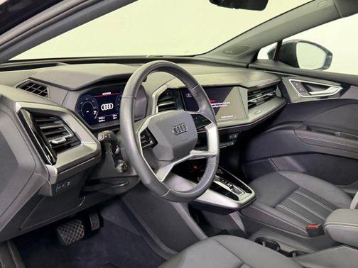 2024 Audi Q4 e-tron Prestige 55 quattro