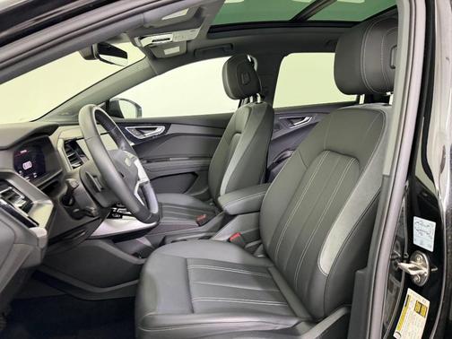 2024 Audi Q4 e-tron Prestige 55 quattro