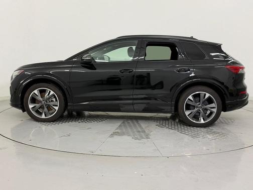 2024 Audi Q4 e-tron Prestige 55 quattro