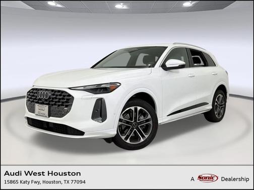 Arkona White 2025 Audi Q5 Premium TFSI quattro S tronic