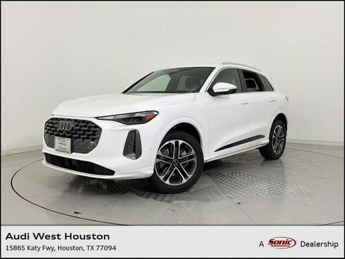 2025 Audi Q5 Premium TFSI quattro S tronic