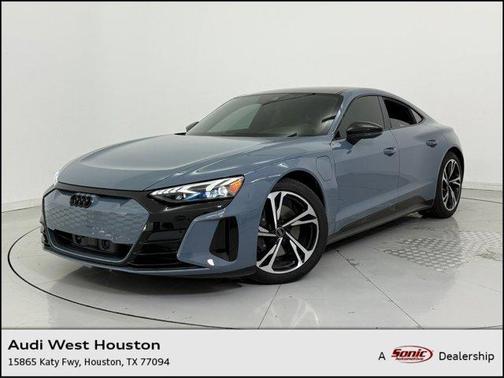 2023 Audi e-tron GT Premium Plus quattro