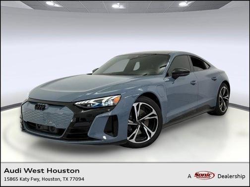 2023 Audi e-tron GT Premium Plus quattro