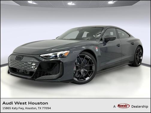 2026 Audi RS e-tron GT quattro