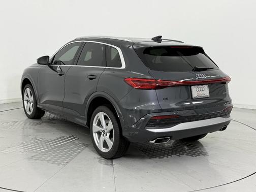 2025 Audi Q5 Premium Plus