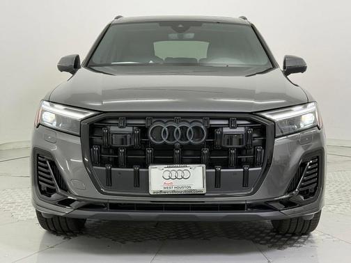 2026 Audi Q7 55 Premium Plus