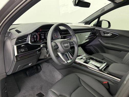 2026 Audi Q7 55 Premium Plus